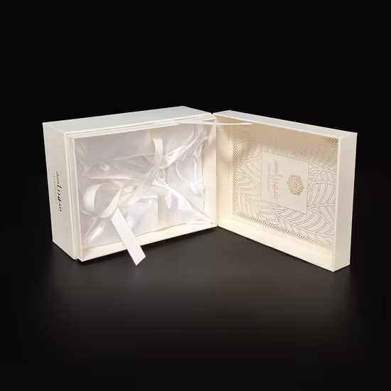Caja de regalo de embalaje plegable con cierre magnético de cartón personalizado con logotipo impreso